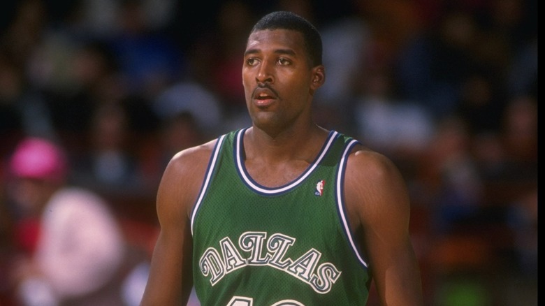 Roy Tarpley on the basketball court