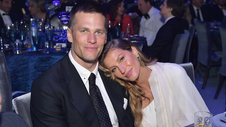 Tom Brady and Gisele Bündchen smiling