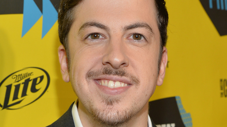 Christopher Mintz-Plasse posing for cameras