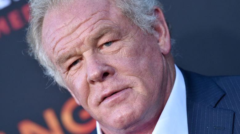 Nick Nolte posing for cameras