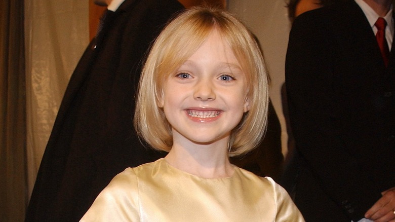 Dakota Fanning smiling