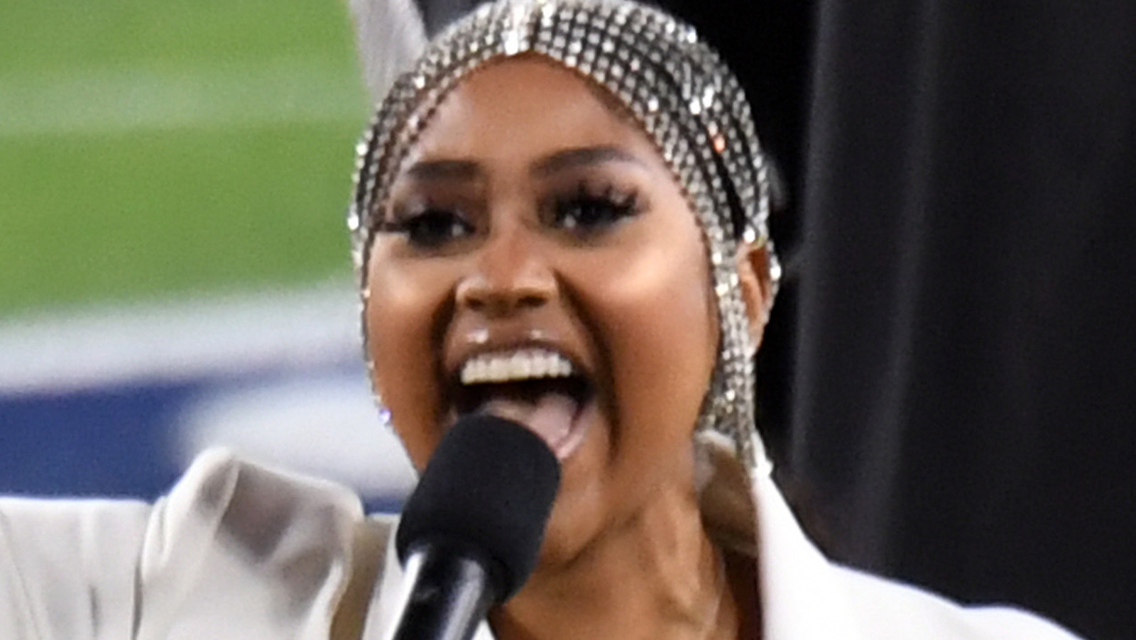 The Reason Jazmine Sullivan Fans Are Split Over Her Super Bowl Performance