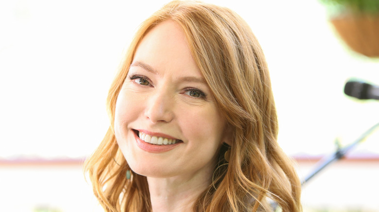 Alicia Witt smiling