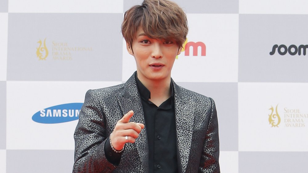 Jaejoong pointing at camera