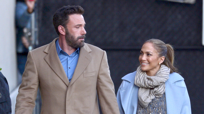 Jennifer Lopez and Ben Affleck walk together