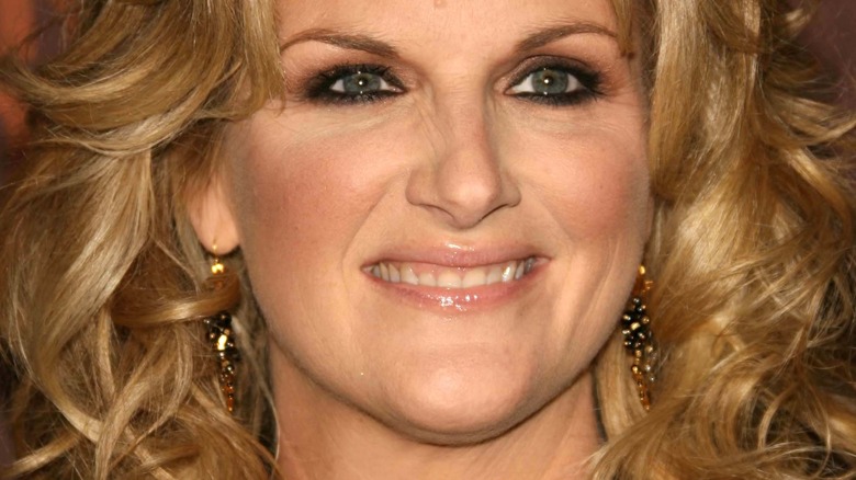 Trisha Yearwood smiling