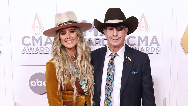 Lainey Wilson CMA Awards with father Brian