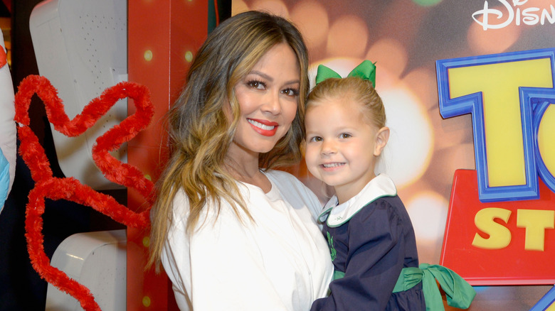 Vanessa Lachey poses with her daughter 