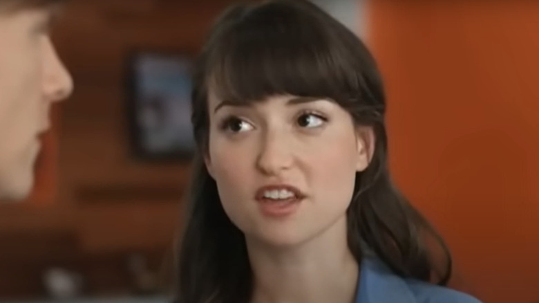 Milana Vayntrub AT&T commercial