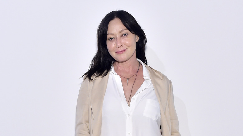 Shannen Doherty smiling 