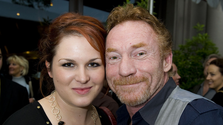 Any Railsback and Danny Bonaduce pose together.