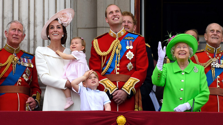 The royal family waving