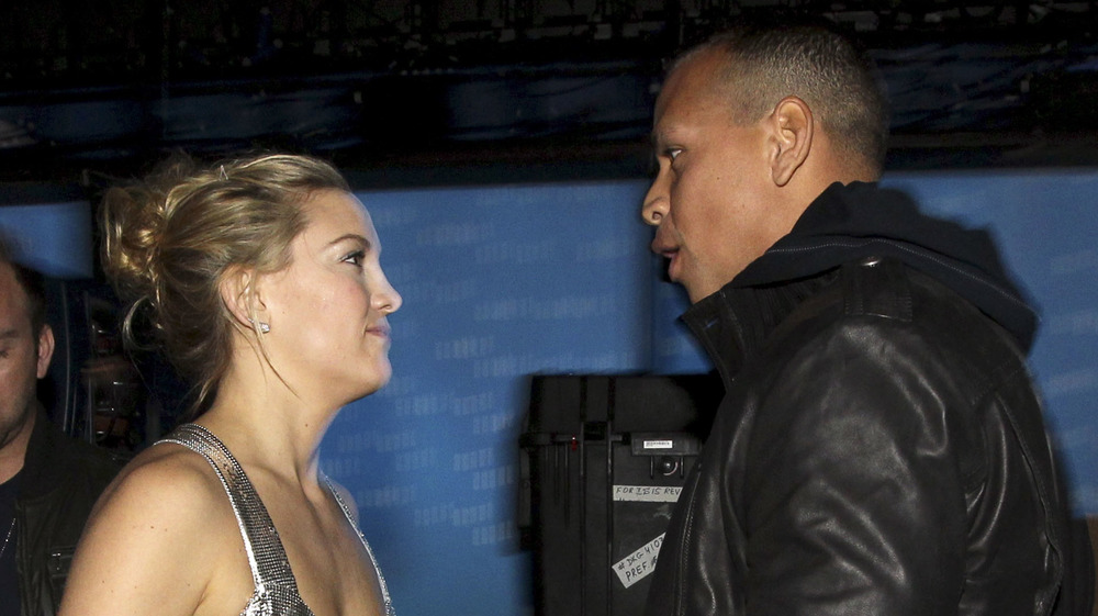 Kate Hudson and Alex Rodriguez having an argument 