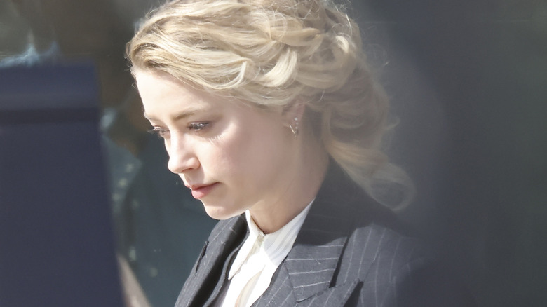 Amber Heard leaving court 