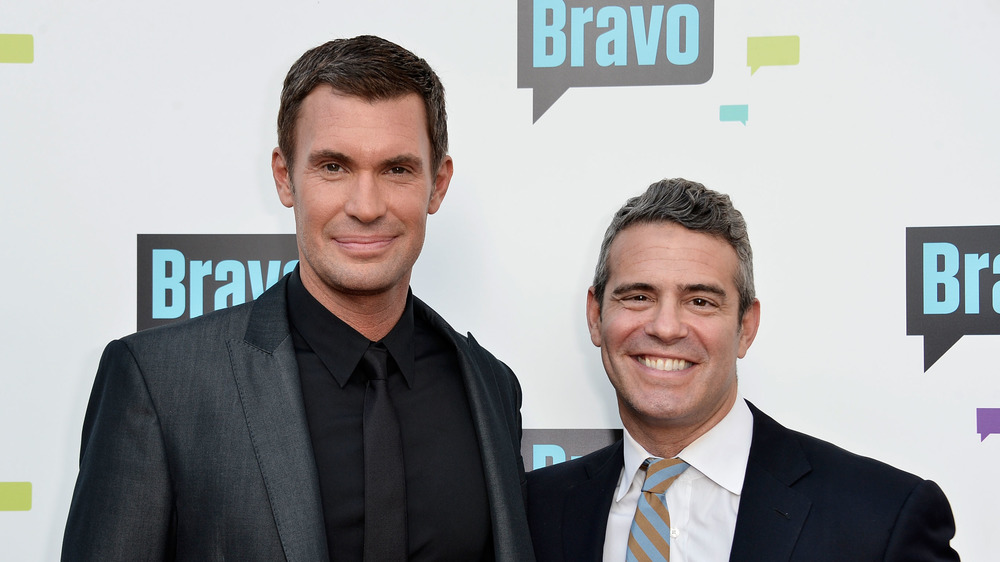 Andy Cohen and Jeff Lewis posing