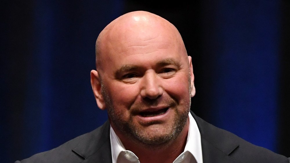 Dana White inducts Ronda Rousey into the UFC Hall of Fame in 2018