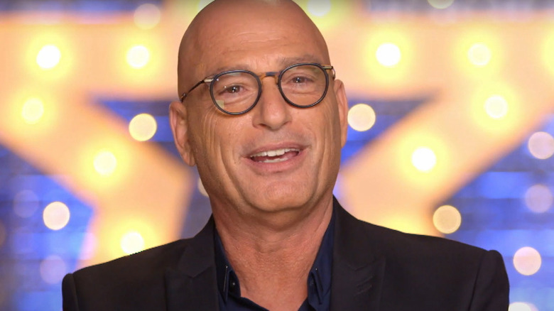 Howie Mandel explaining