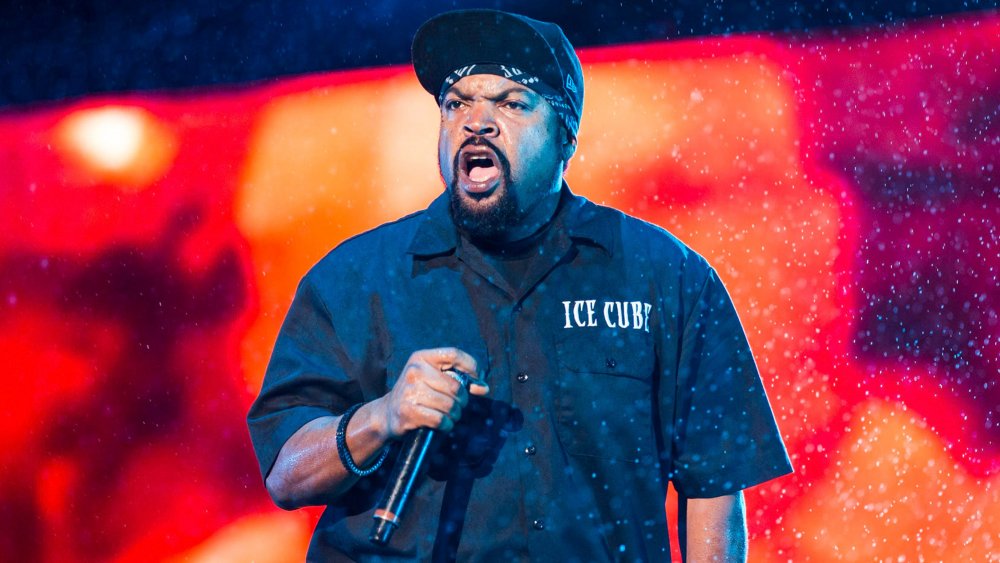 Ice Cube performing at Festival D'ete De Quebec 