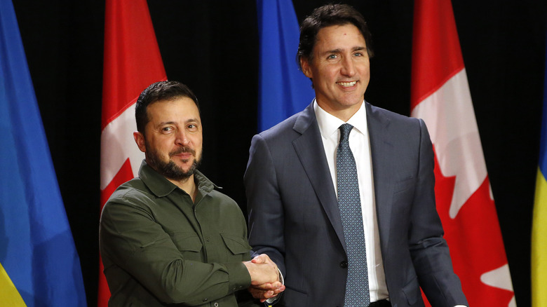 Justin Trudeau with Volodymyr Zelenskyy