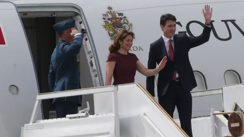 Justin Trudeau boarding a plane