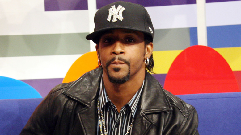 Katt Williams wearing a yankee cap