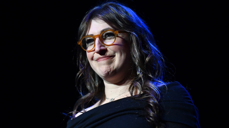 Mayim Bialik grinning