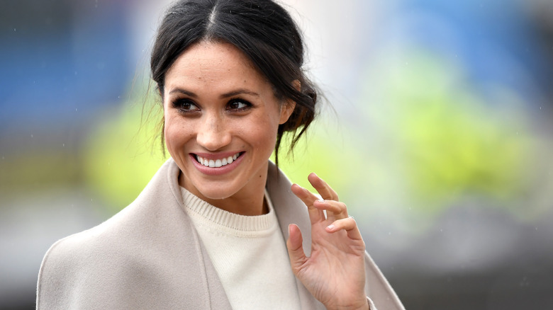 Meghan Markle waving