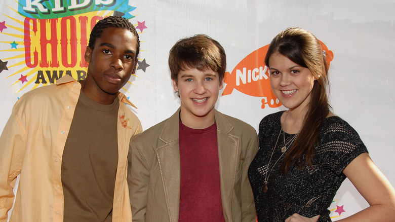 'Ned's Declassified' stars pose together