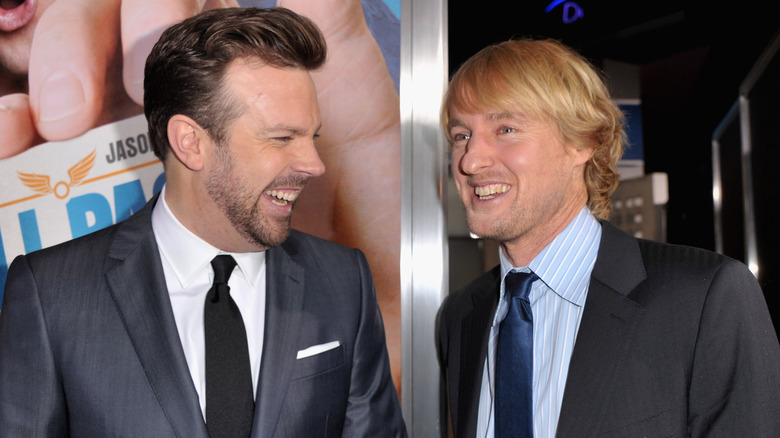 Owen Wilson and Jason Sudeikis pose together