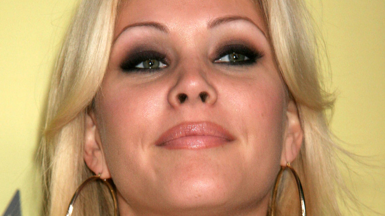 Shanna Moakler smirking, close-up