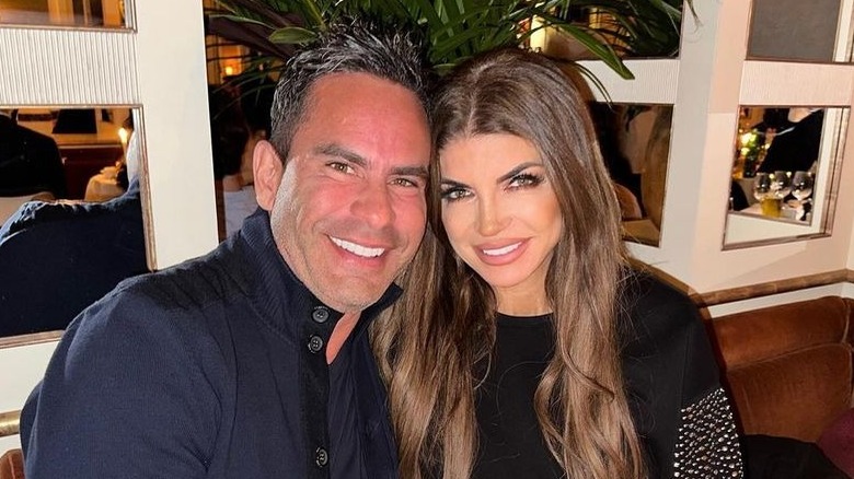 Louie Ruelas and Teresa Giudice pose together