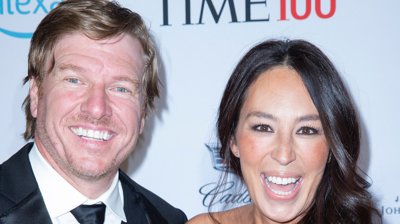 Chip and Joanna Gaines at an event 