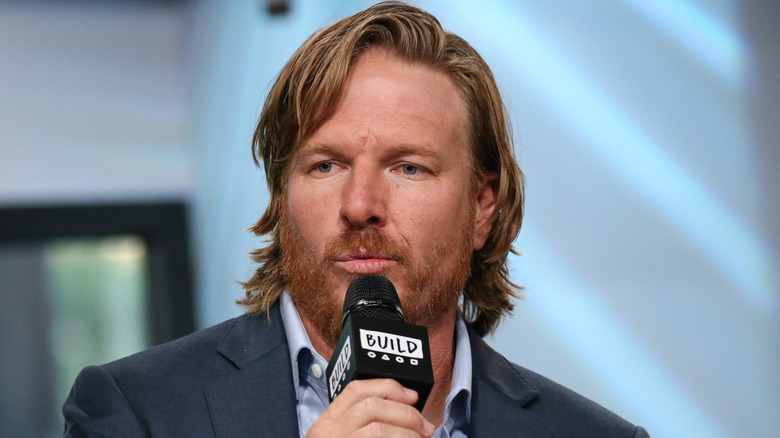 Chip Gaines speaking at an event 