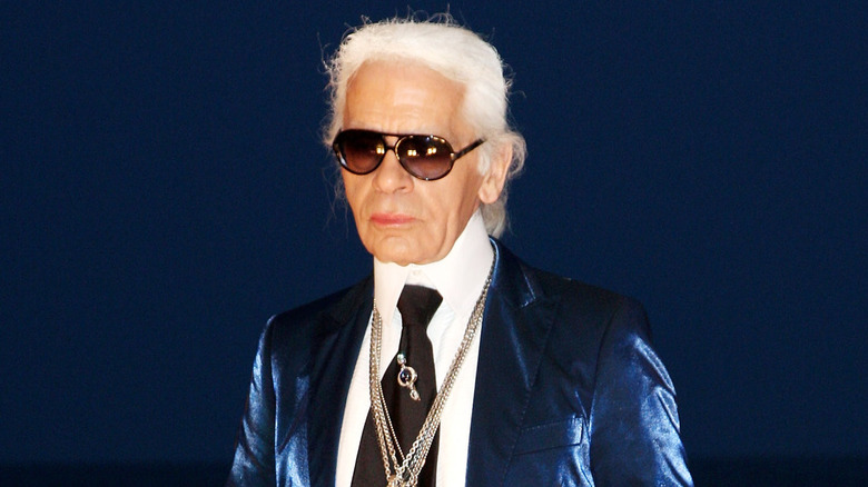 Karl Lagerfeld in blue suit