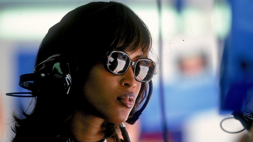 Naomi Campbell with sunglasses on