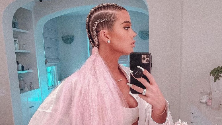 Khloé Kardashian with cornrows in selfie