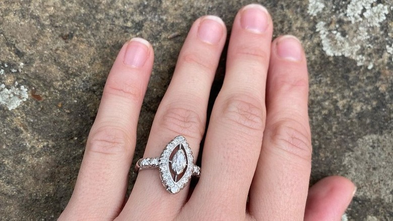 Jodie Sweetin's engagement ring