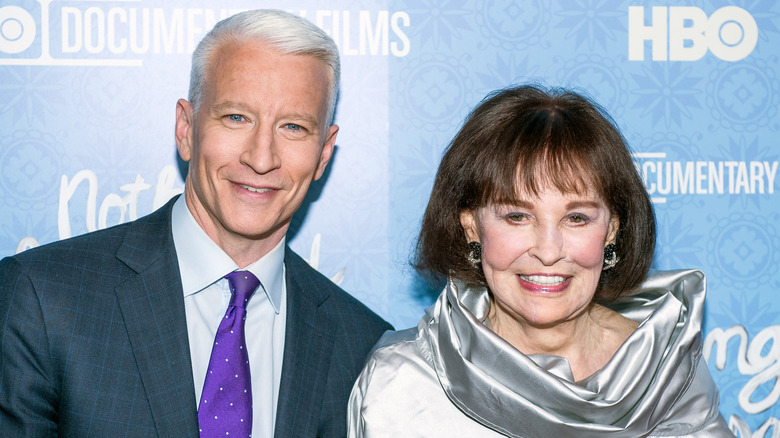 Anderson Cooper and Gloria Vanderbilt smiling