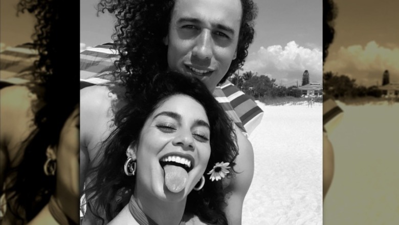 Vanessa Hudgens and Cole Tucker beach selfie