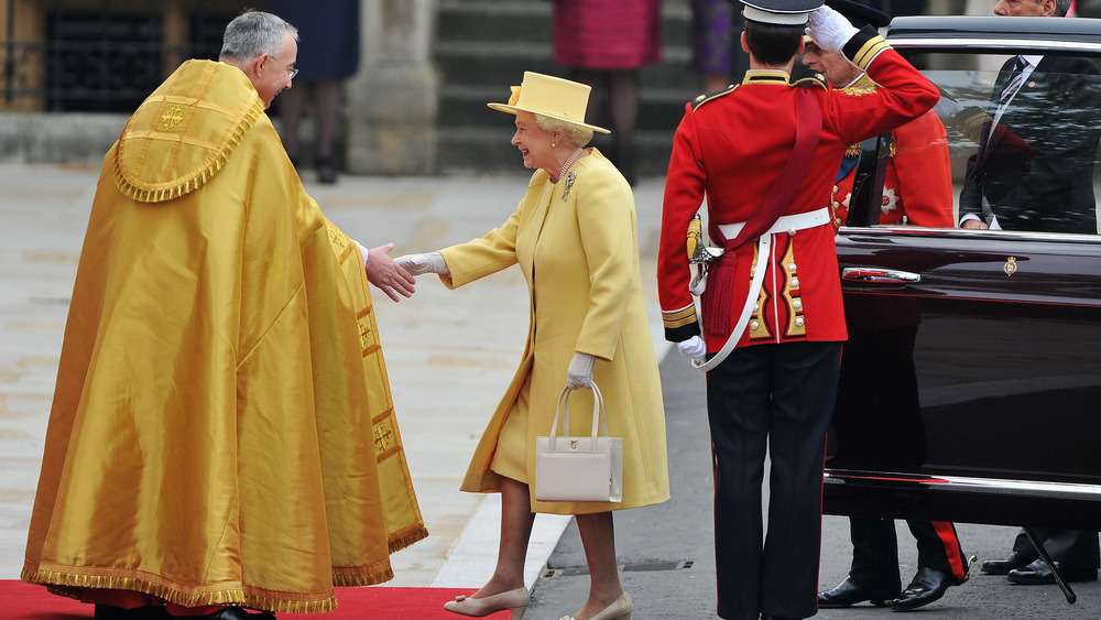 Queen Elizabeth arriving