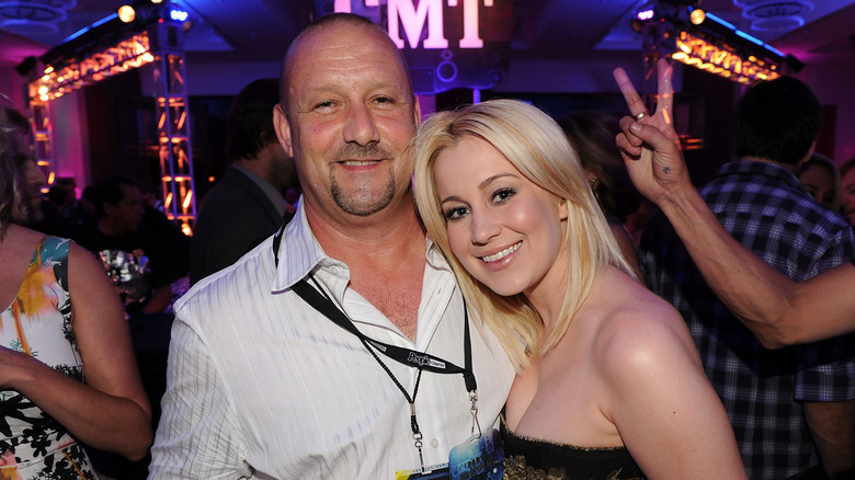 Kellie Pickler posing with her father Clyde