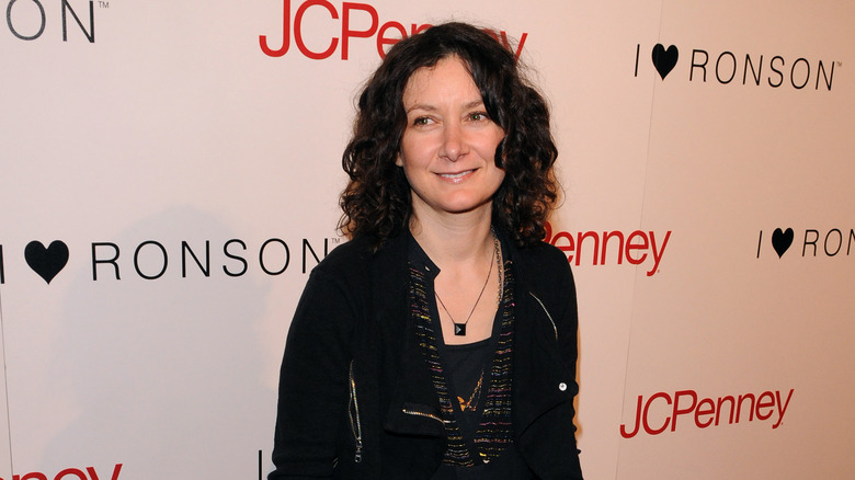 Sara Gilbert in 2010