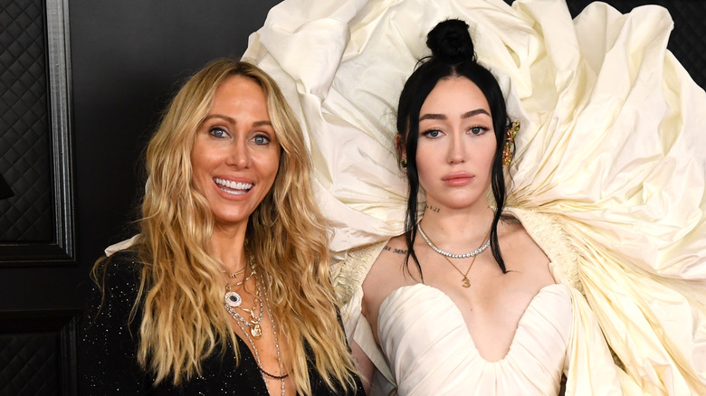 Tish and Noah Cyrus posing together