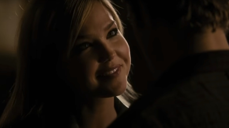 Arielle Kebbel smiling as Lexi