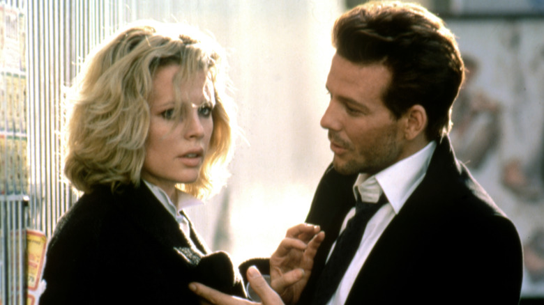 Kim Basinger and Mickey Rourke in "9 1/2 Weeks"