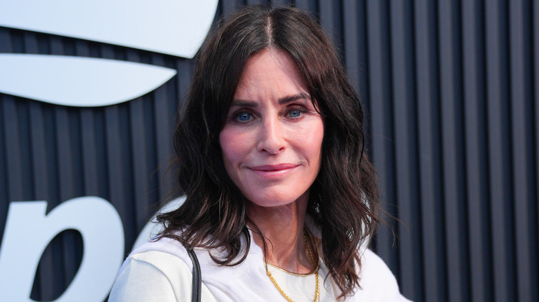 Courteney Cox on red carpet