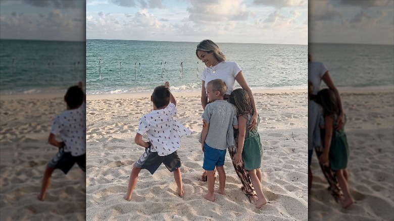 Kristin Cavallari poses with her children in the Bahamas