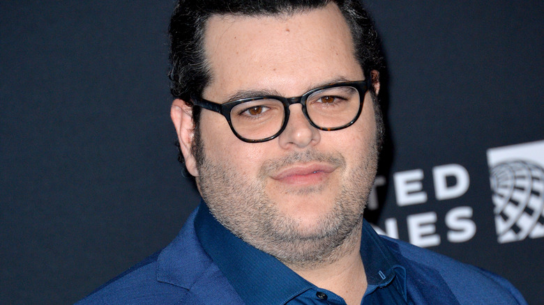 Josh Gad on the red carpet