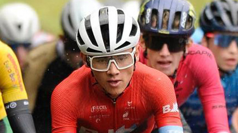 Magnus White cycling