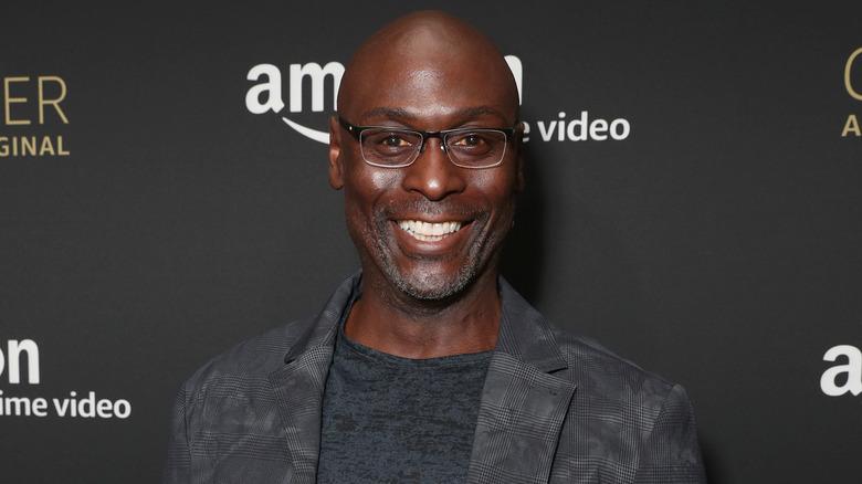 Lance Reddick red carpet 